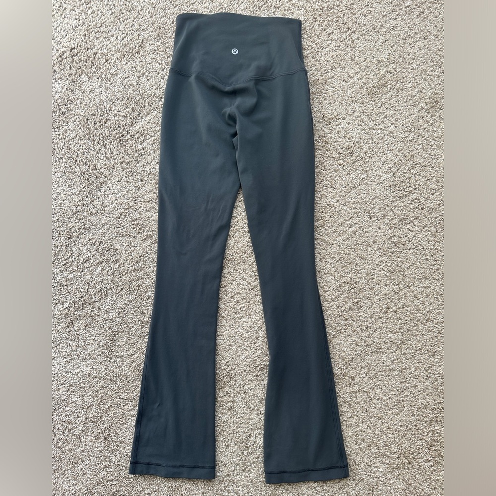 Brand New lululemon leggings mini flare💛